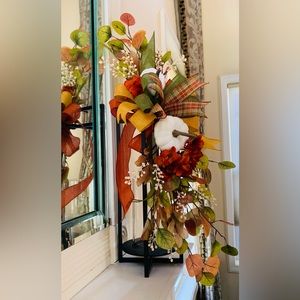 HAND CRAFTED Fall Decoration, Lantern Swag, Table Decoration